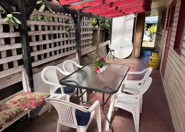 Cabana Sencilla, Con Amplio Patio. A Pasos De Todo